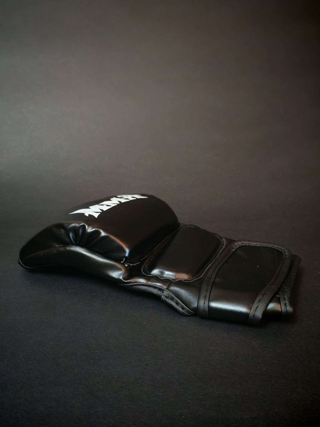 Unbranded MMA gloves