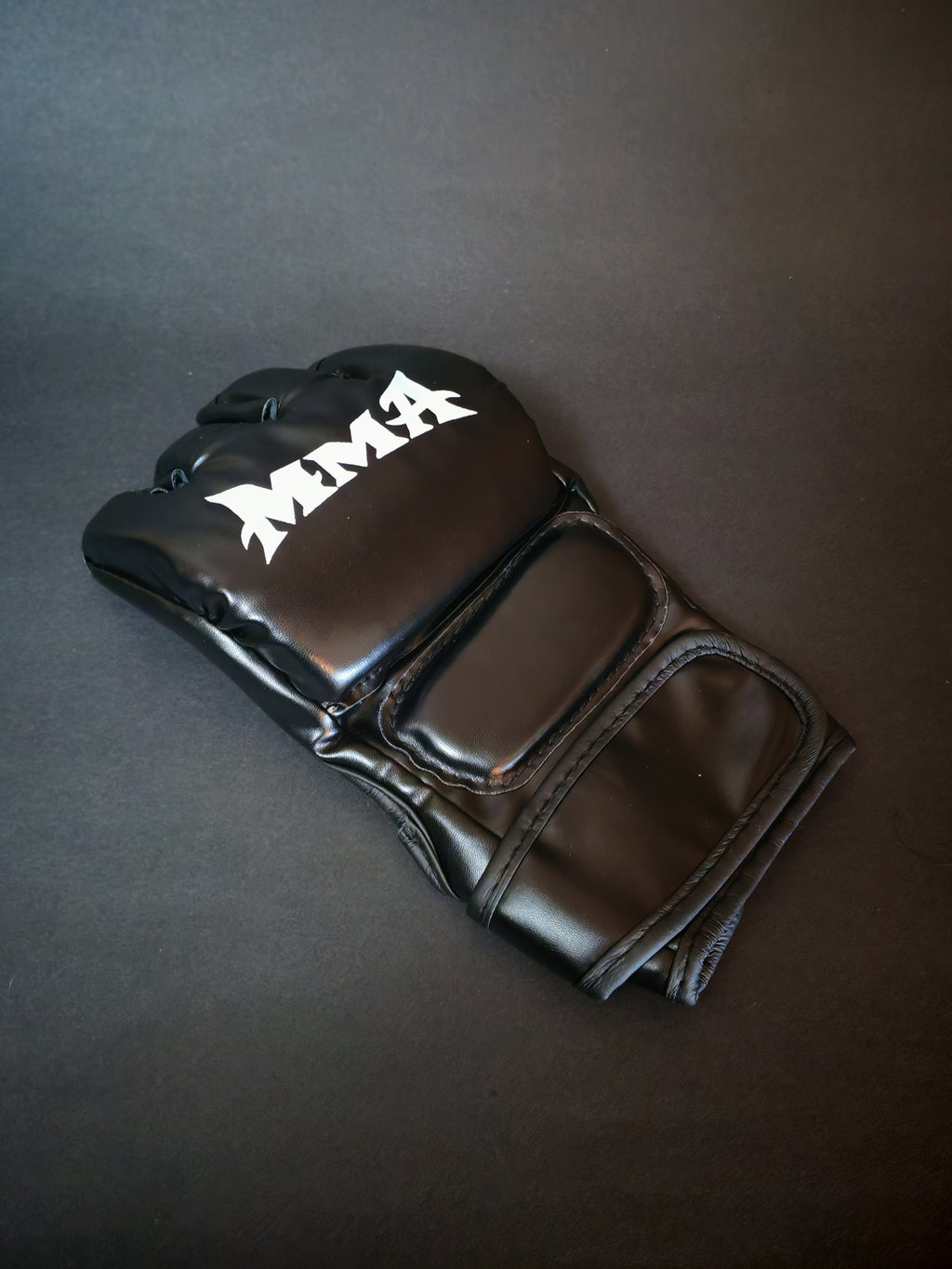 Unbranded MMA gloves